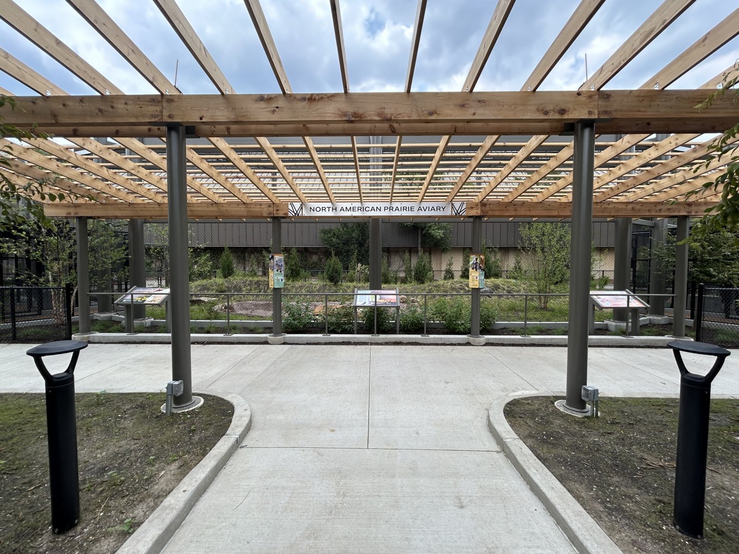 North American Prairie Aviary