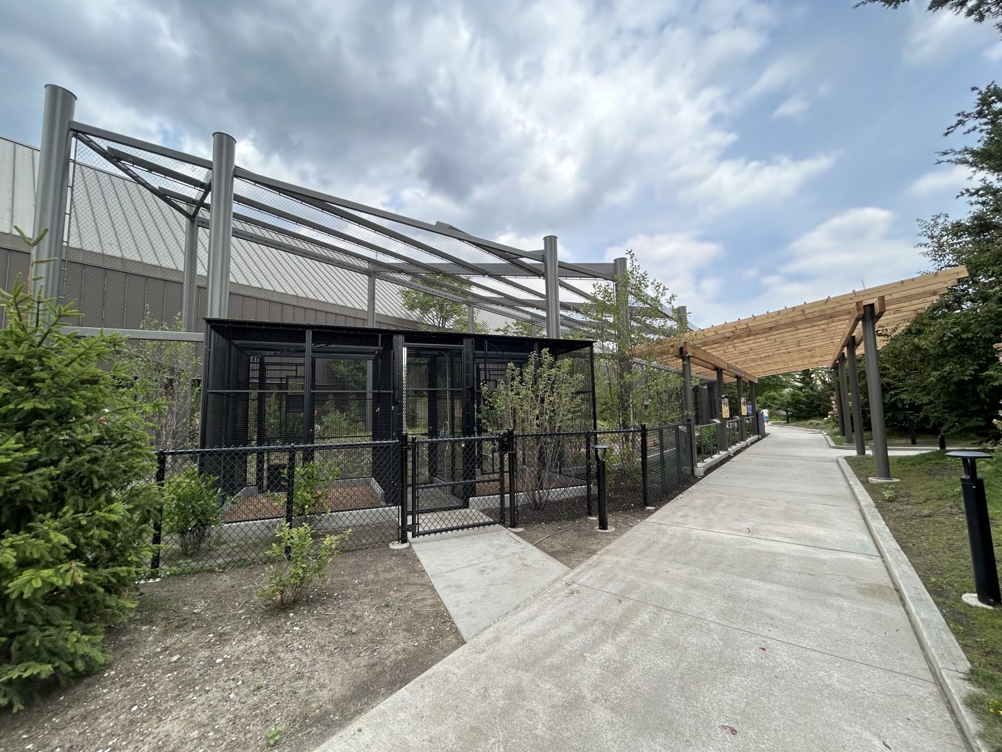 North American Prairie Aviary