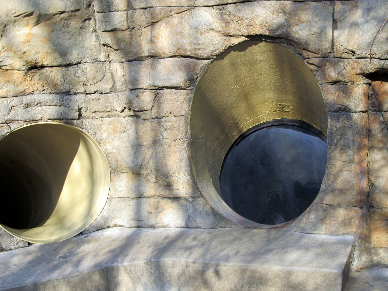 North American River Otter Exhibit Slide