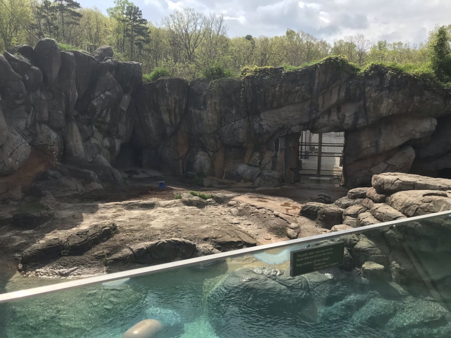 North Carolina Zoo: Old Polar Bear Exhibit