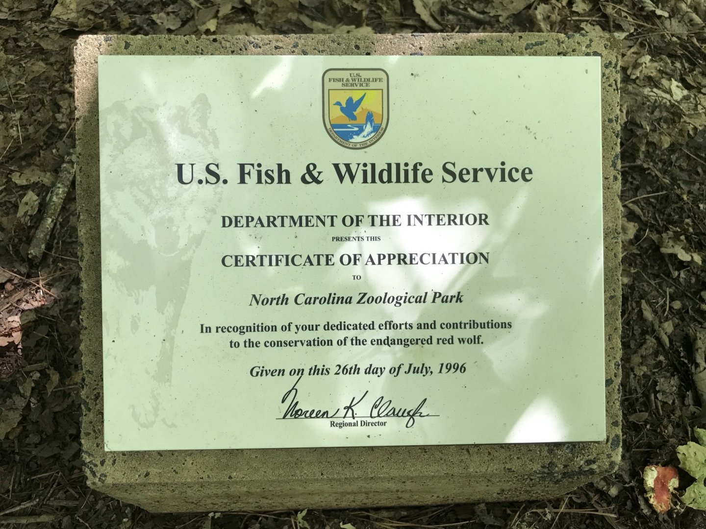 North Carolina Zoo: USFWS Plaque at Red Wolves