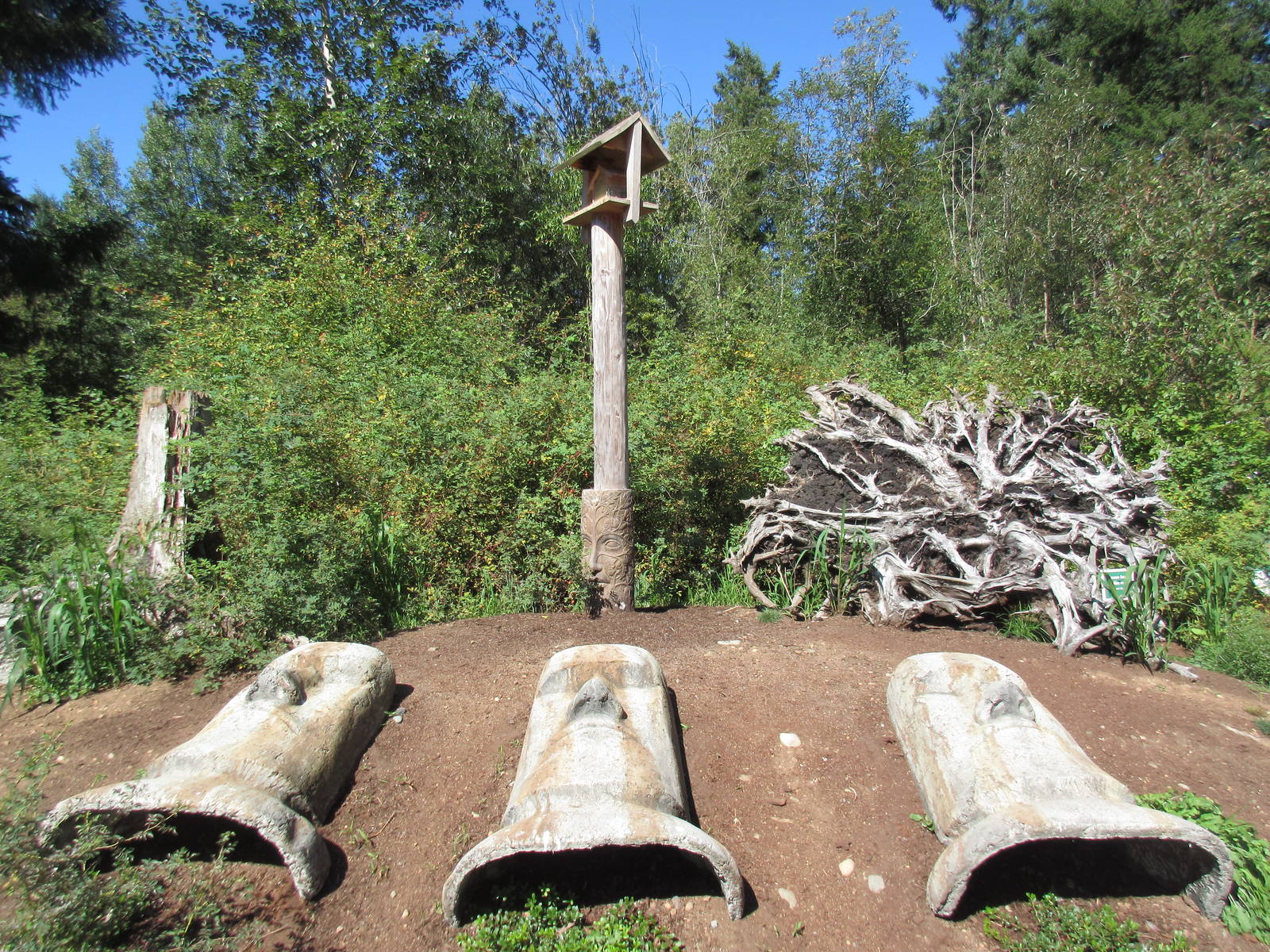 North Island Wildlife Recovery Centre - Magical Field of Stones