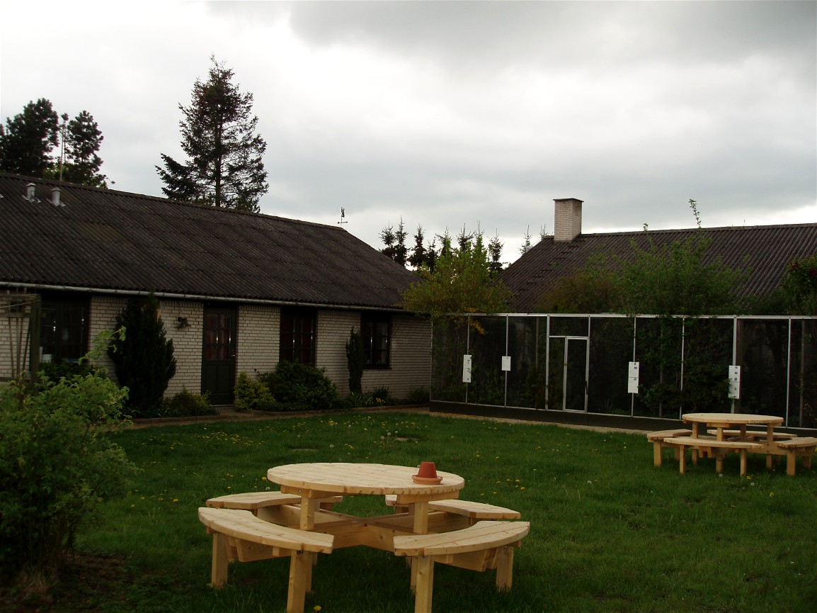 North Zealand Birdpark - Aviaries and house