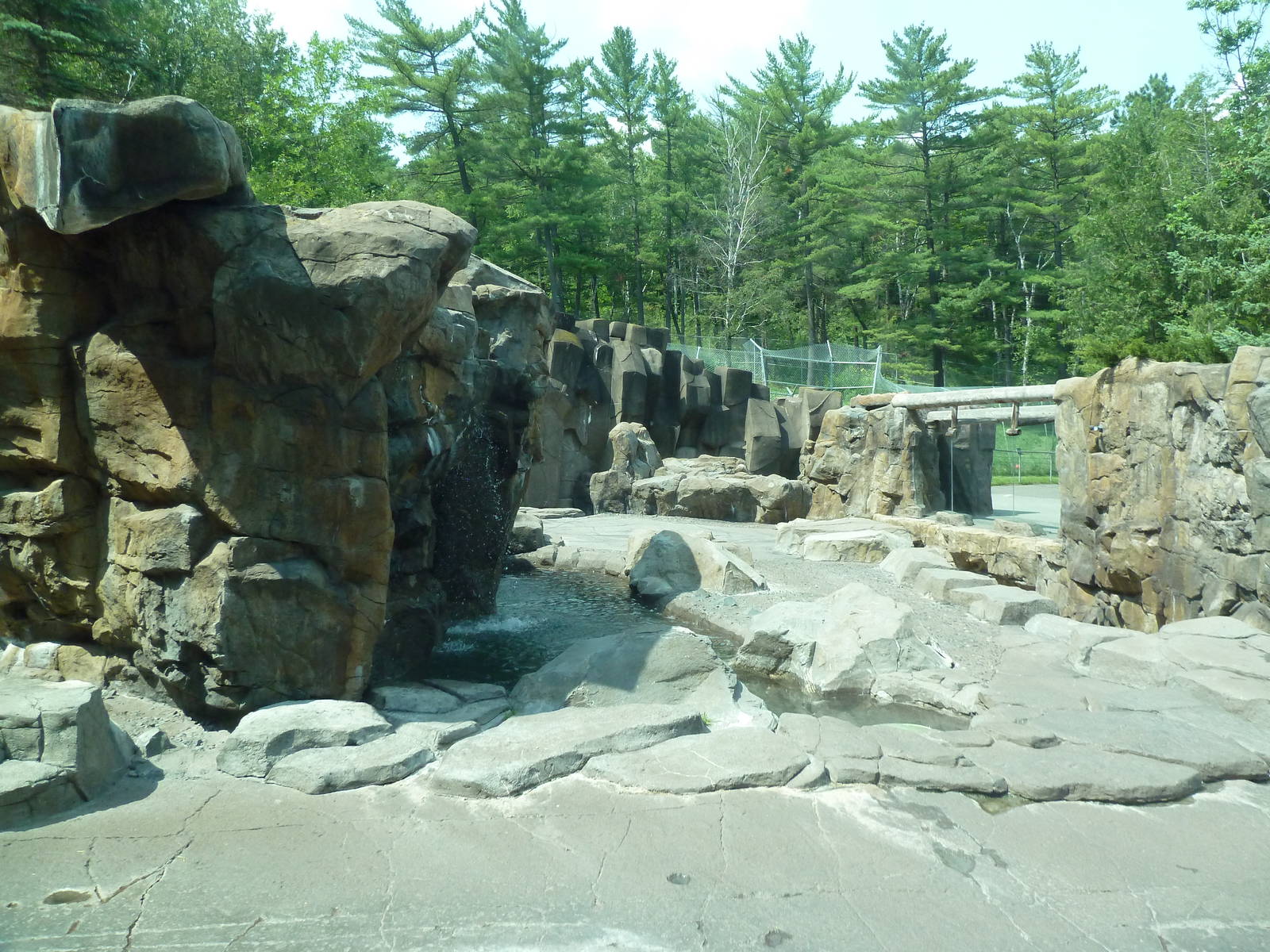 Northern Territory - Grizzly Bear/Kodiak Bear Exhibit