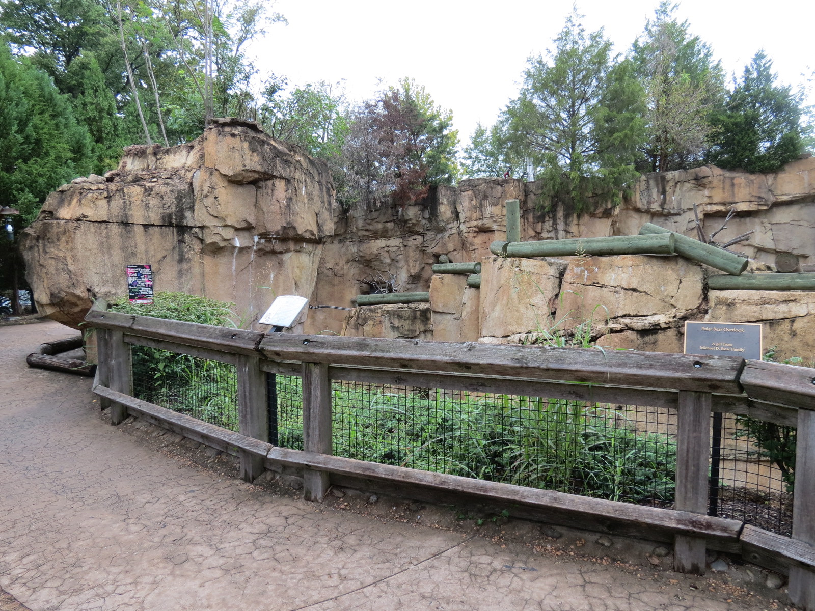 Northwest Passage - Polar Bear Exhibit
