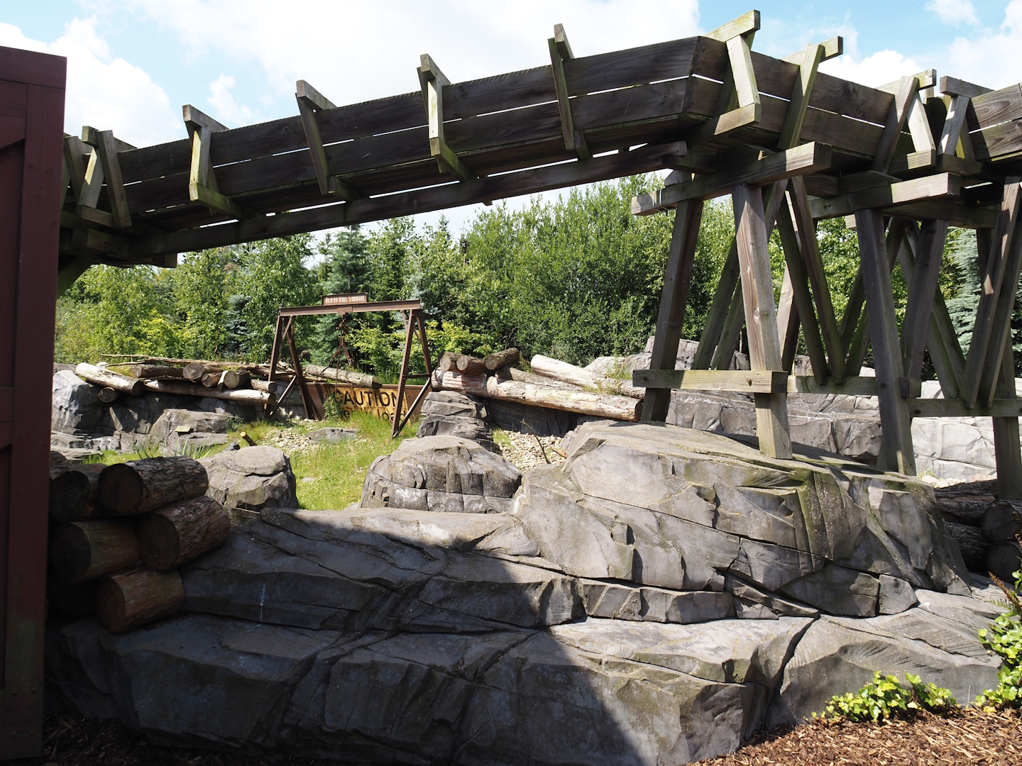 Nortica - Eurasian beaver exhibit and sawmill aquaduct theming, 2024-06-23