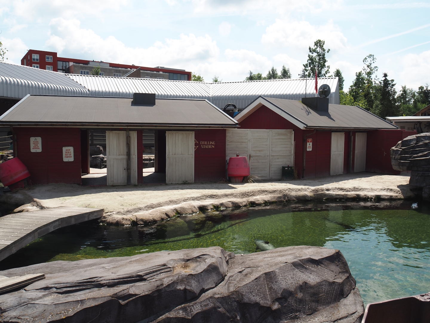 Nortica - Harbor seal exhibit and holding buildings with drilling station theming, 2024-06-23