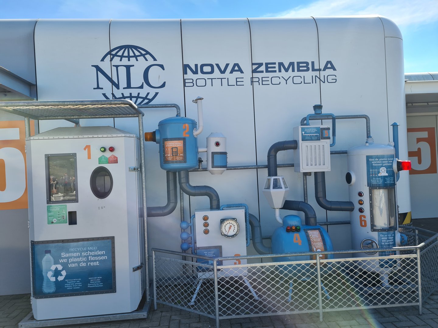 Nortica - Nova Zembla bottle recycling