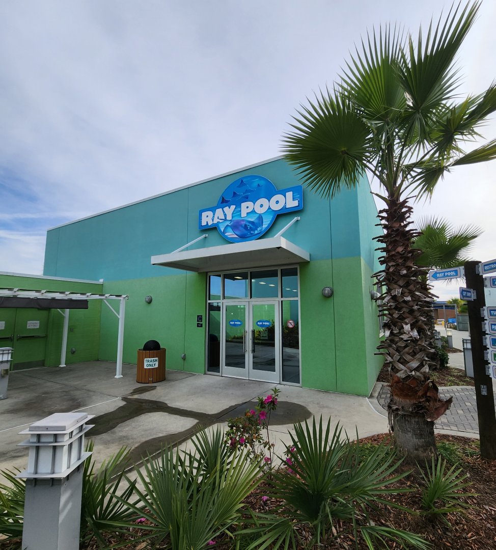 Ocean Adventures (IMMS) - Ray pool entrance
