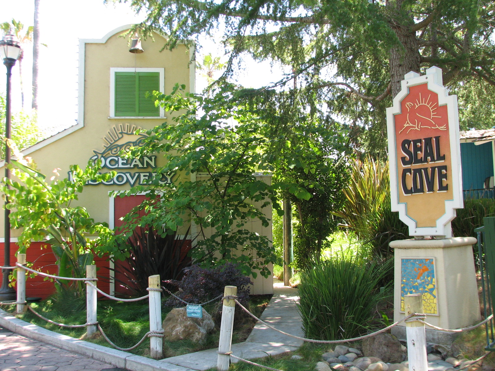 Ocean Discovery - Seal Cove - Entry