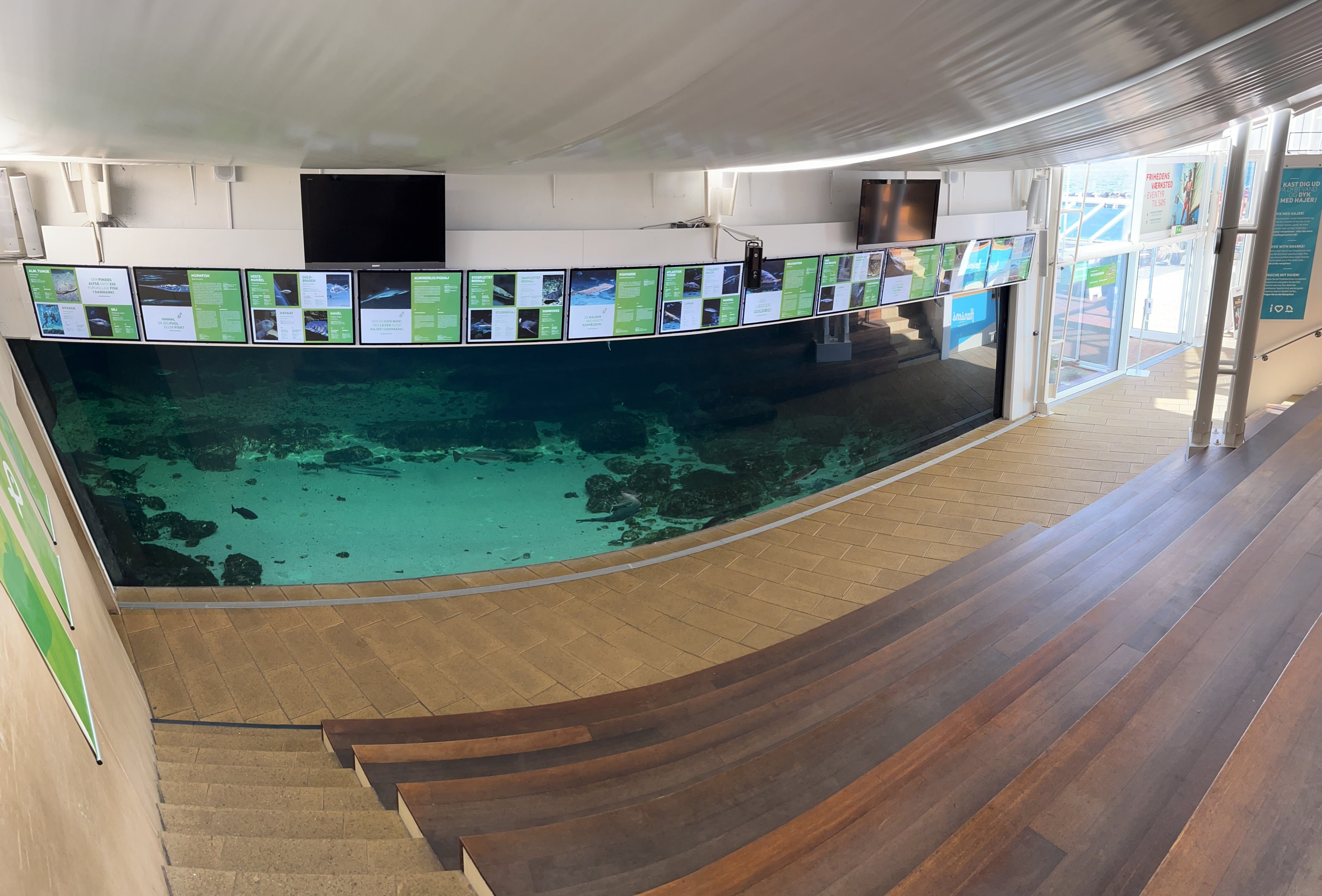 Oceanarium Tank (400,000 Gallons)