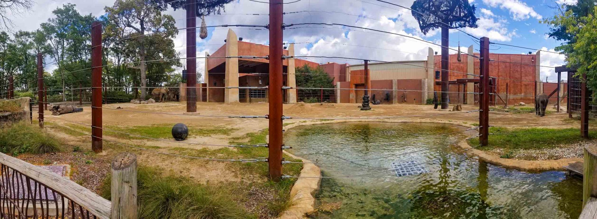Oct. 2018 - Tembo Trail - Second Elephant Exhibit Panorama (Half an Acre)
