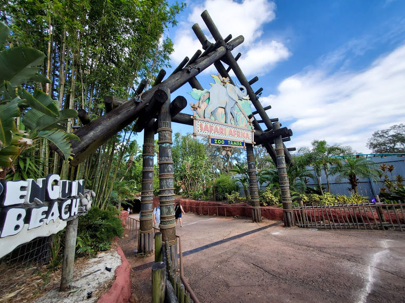 Oct. 2020 - Safari Africa - Entrance