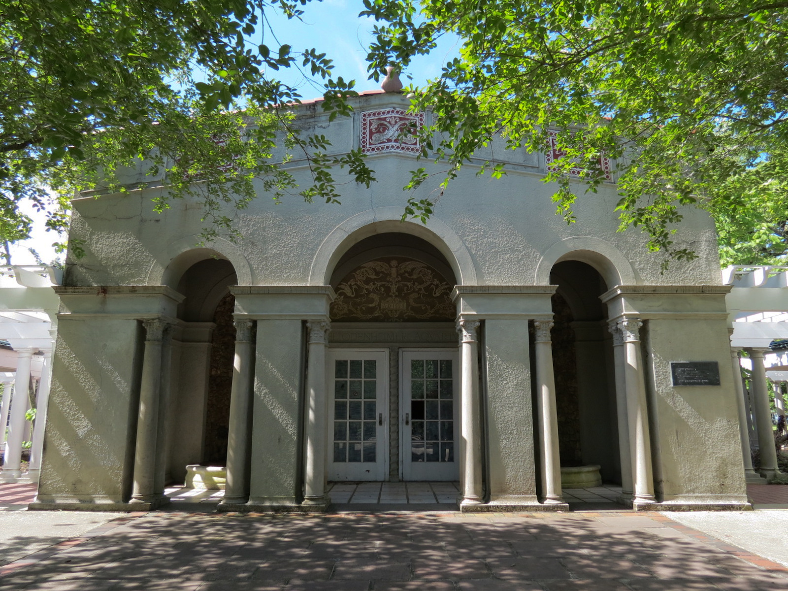 Odenheimer Aquarium - Exterior