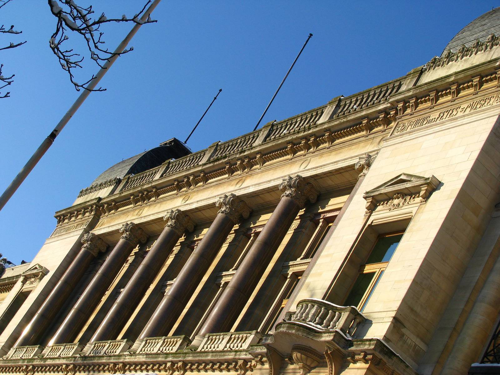 Office and Conference Building