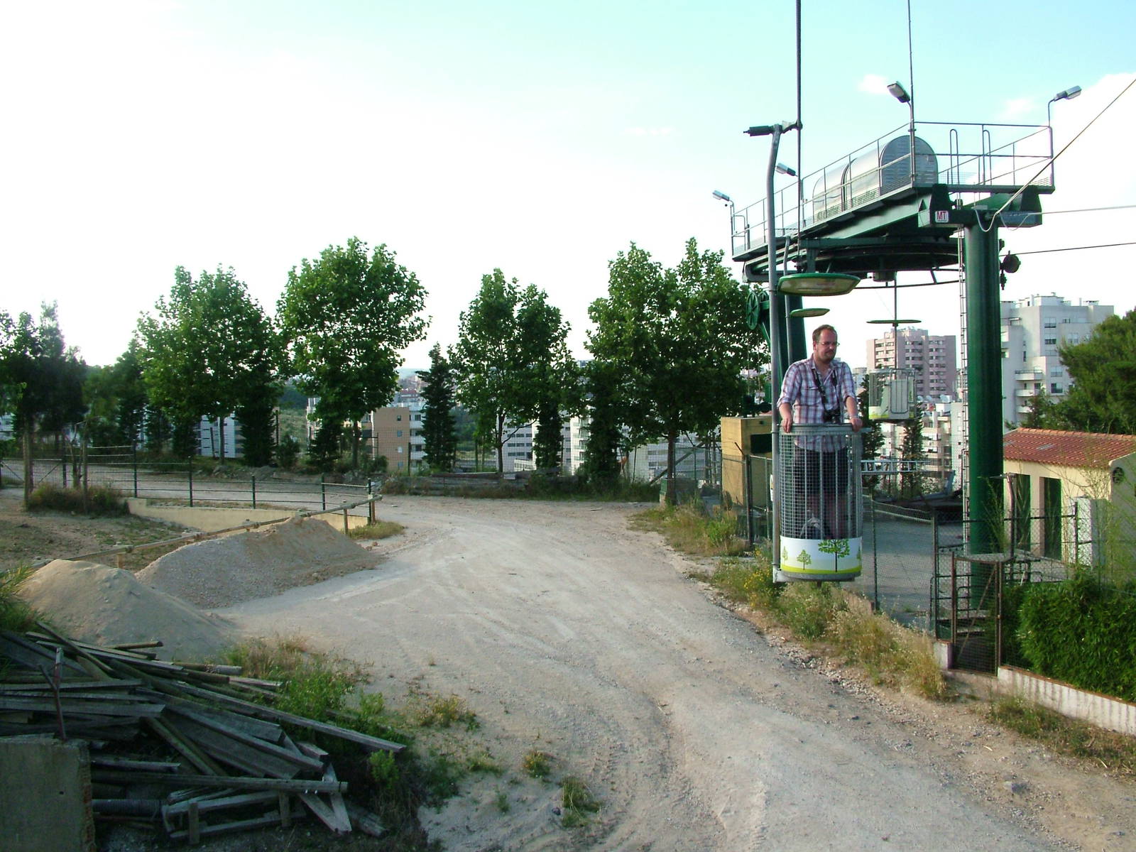 Offshow area at Lisbon Zoo, 24/05/11