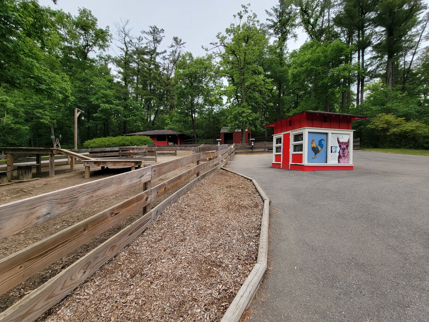 Oglebay Good Zoo - Family Farmyard
