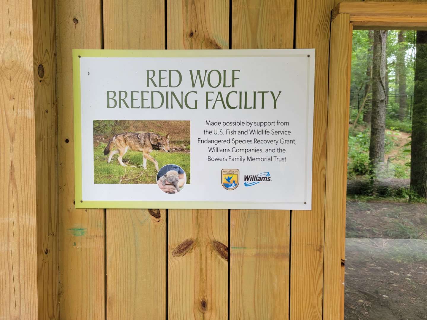 Oglebay Good Zoo - Red wolf breeding facility sign