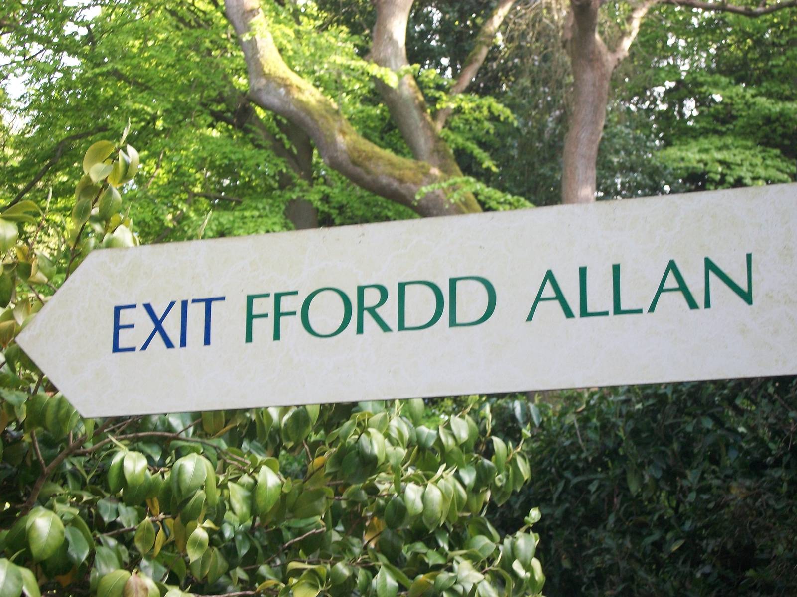 Oh dear! The end of my four days at the zoo 21st May 2013