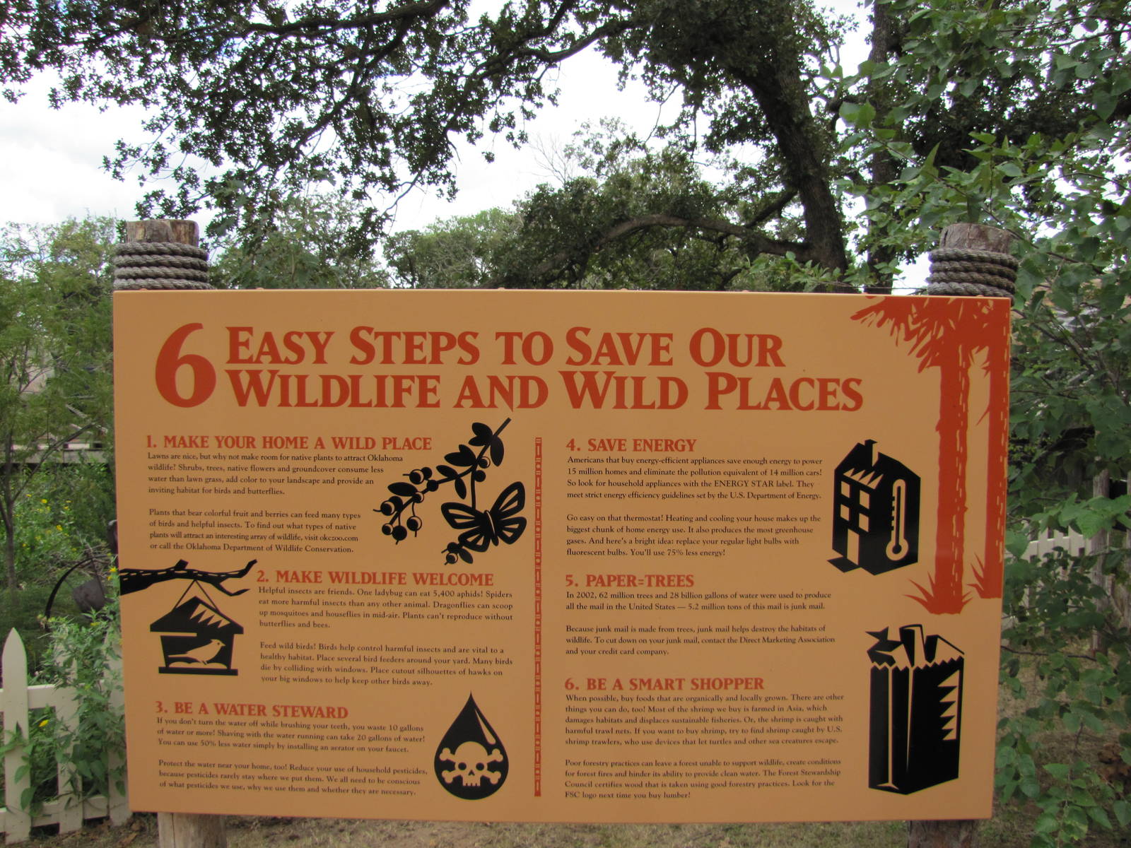 Oklahoma City Zoo 2010 - Excellent education work in Oklahoma Trails