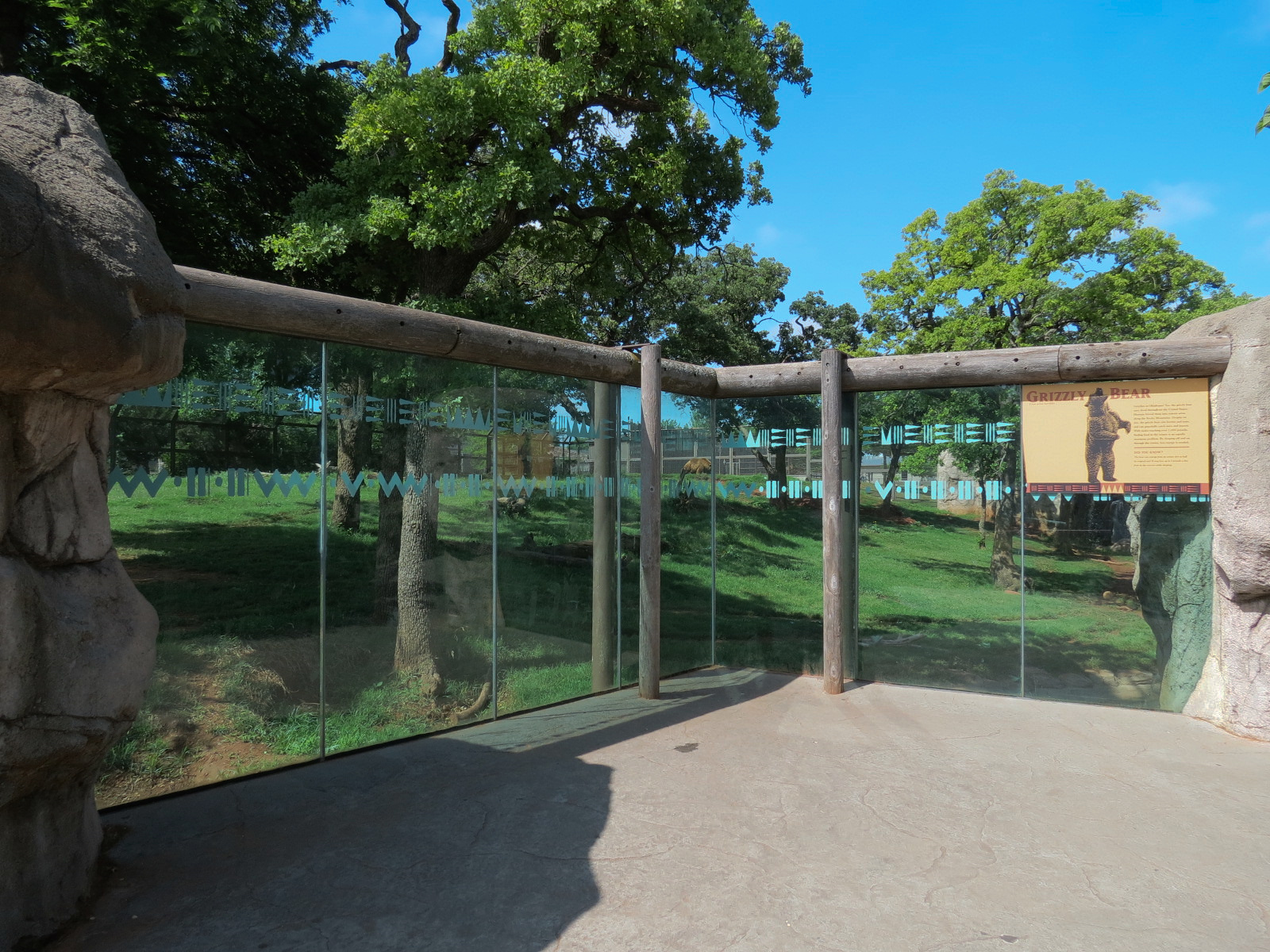 Oklahoma Trails - Grizzly Bear Exhibit Viewing Area