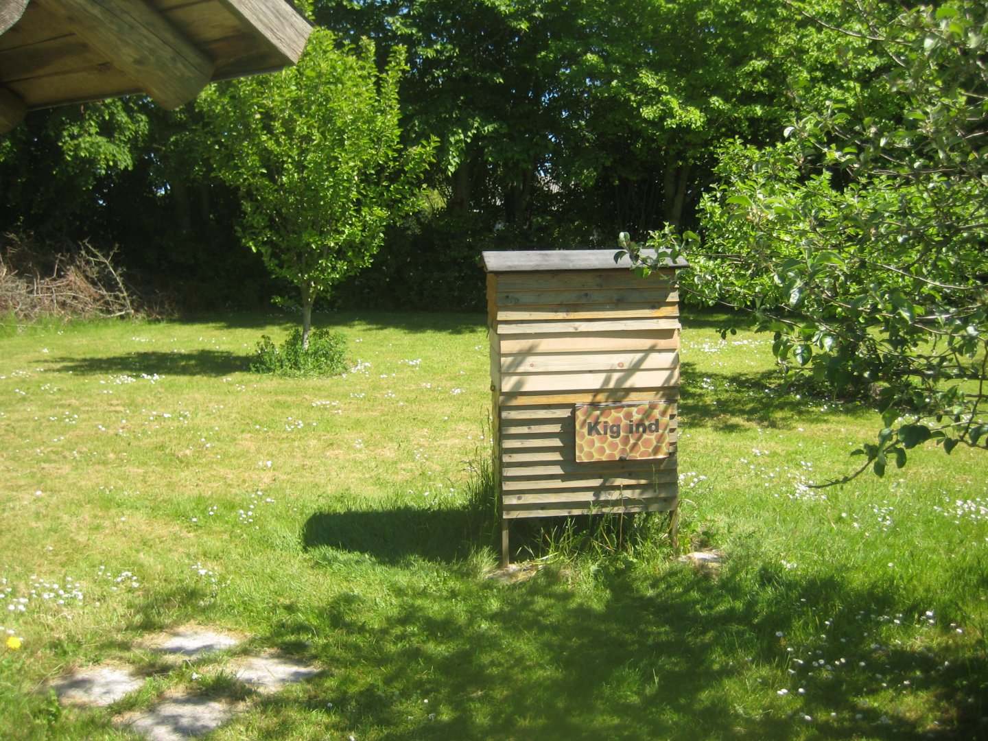 Økologiens Have - Fruit orchard - Bee hive