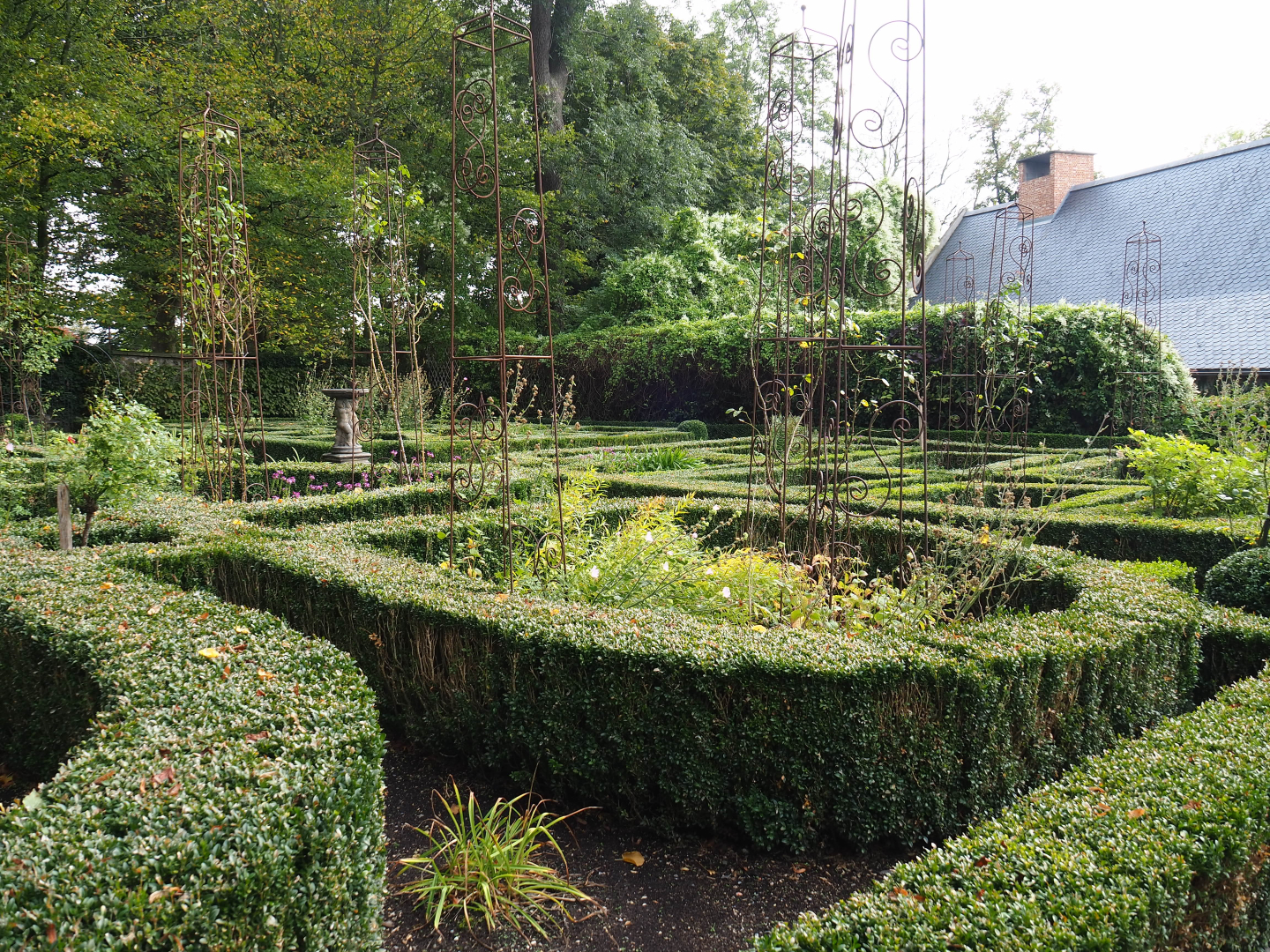 Old abbey herbal garden, 2019-10-05