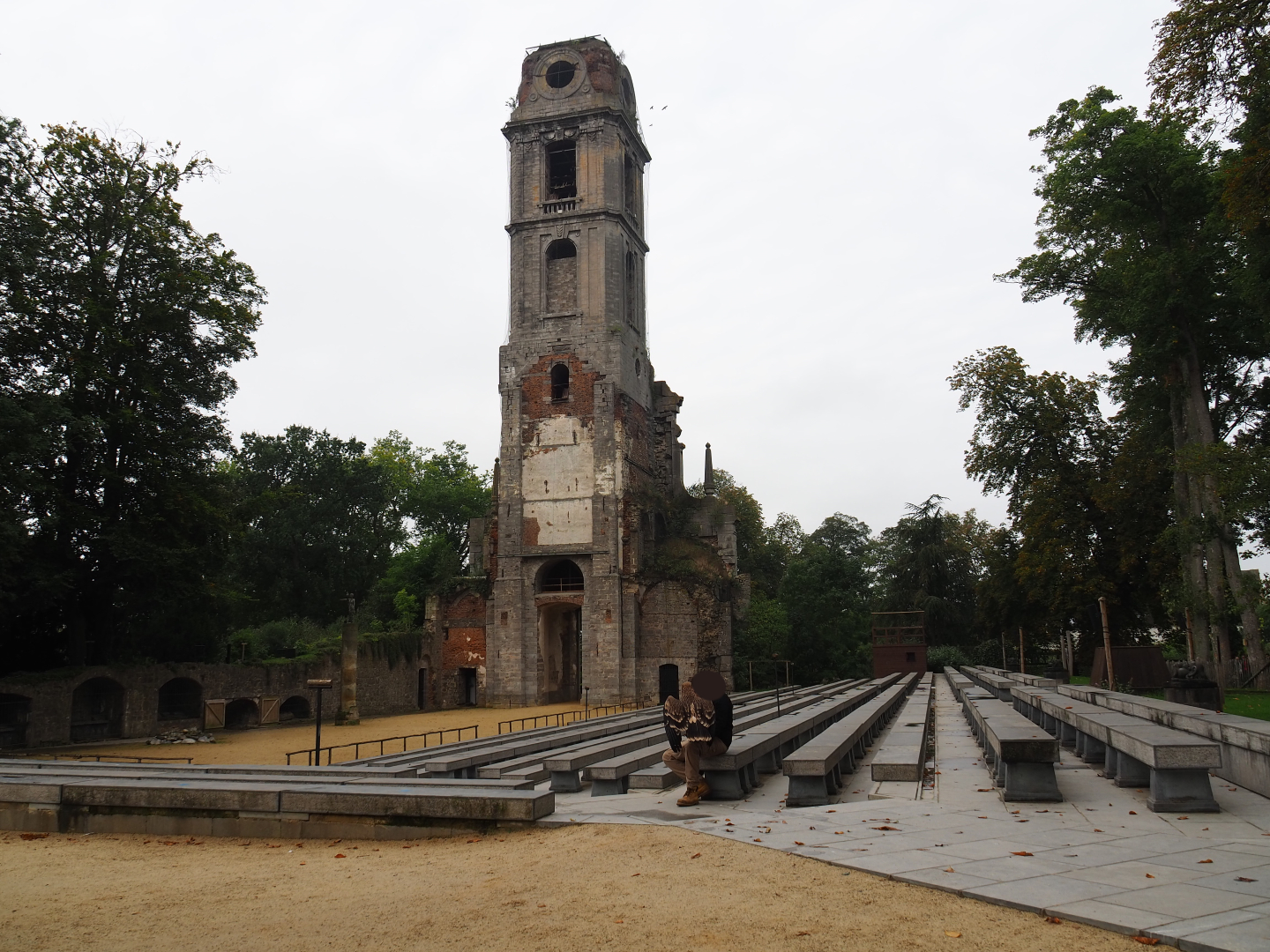 Old abbey tower and raptor show arena, 2019-10-05
