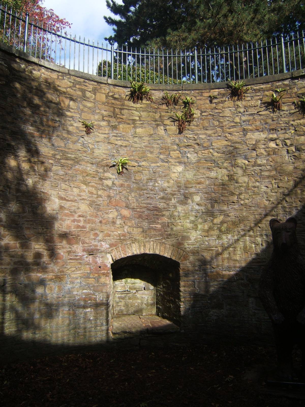 Old Bear Pit at Sheffield Botanical Gardens
