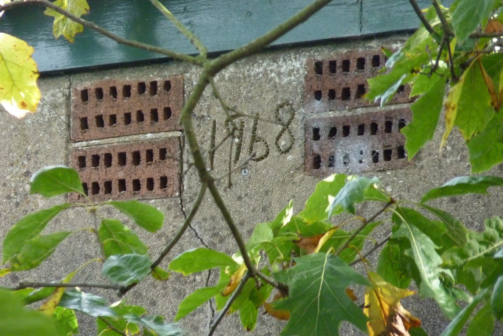 Old building, October 2016