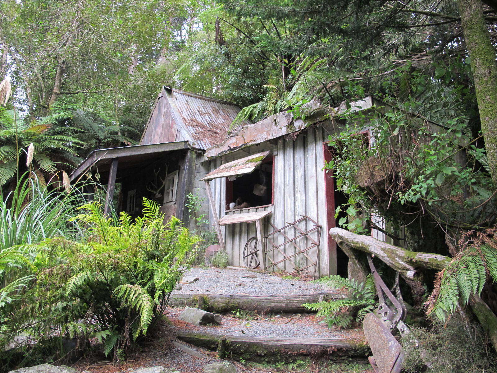 Old Bush Settlement Building - Staglands 2013