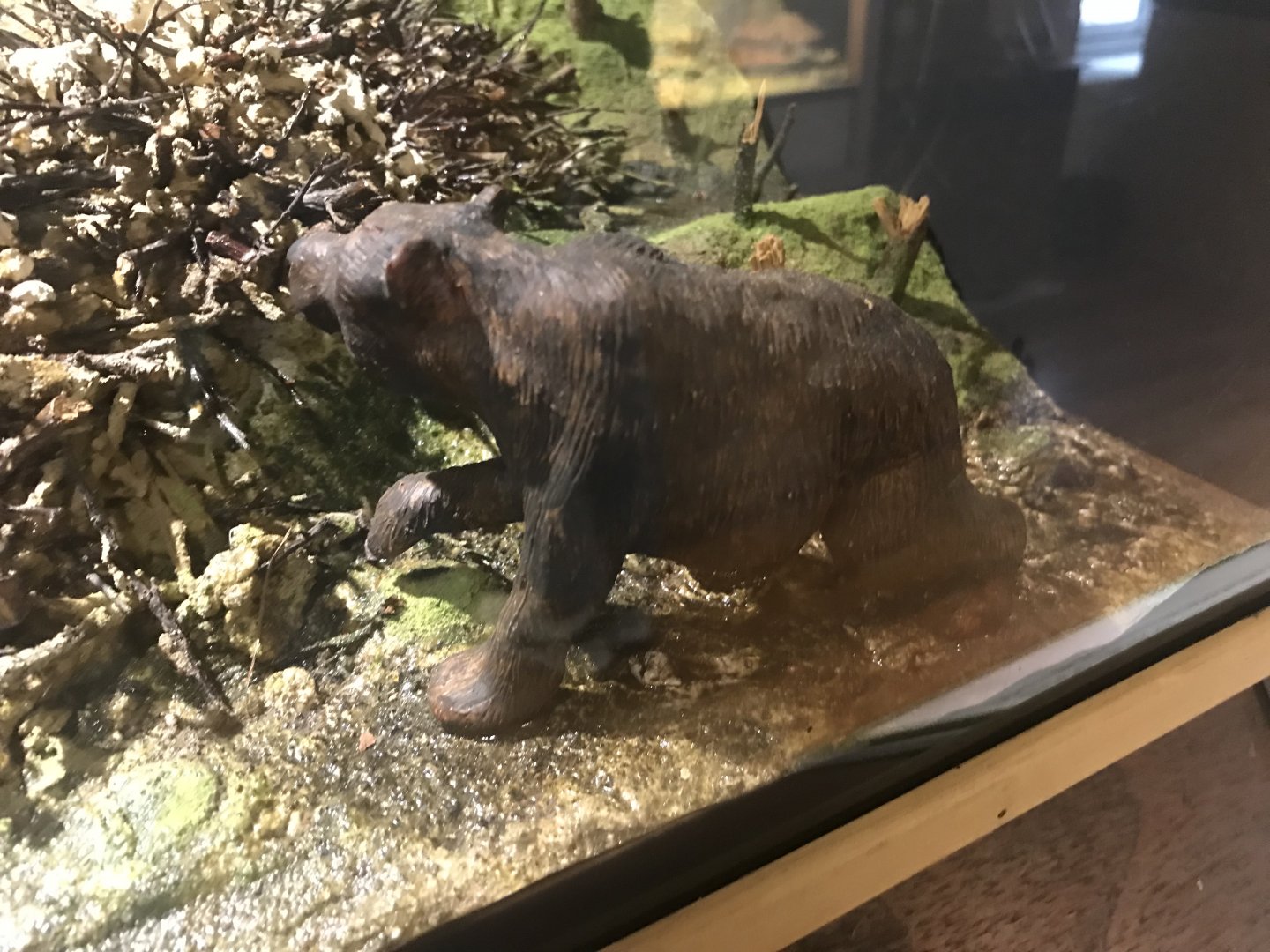 Old Byre heritage centre: Brown bear model