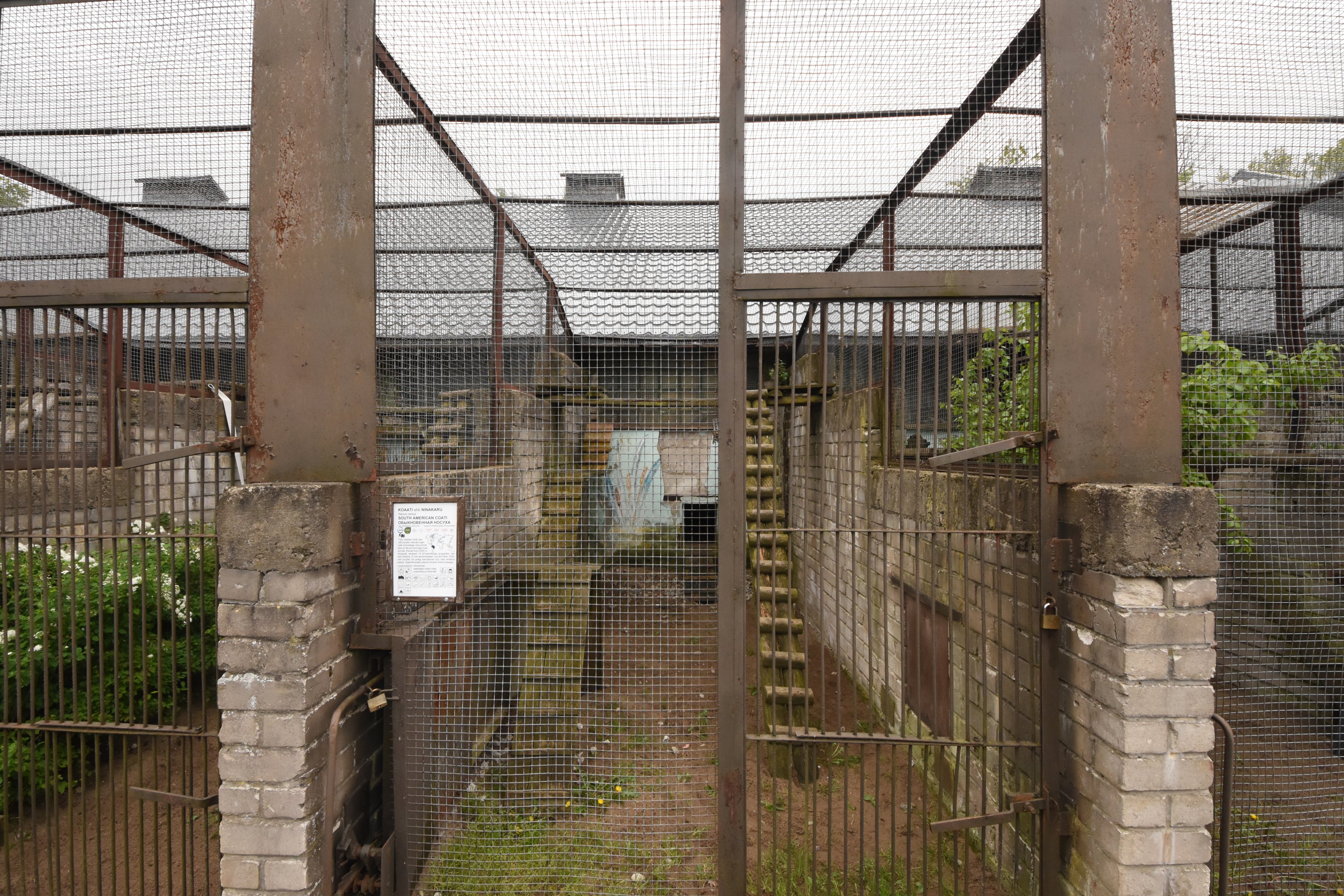 Old carnivore enclosure