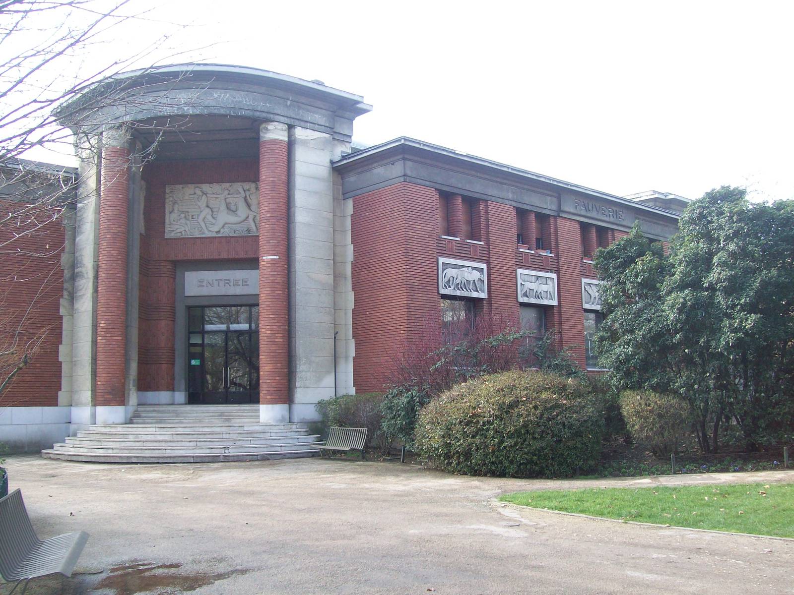 Old Carnivore House - Fauverie