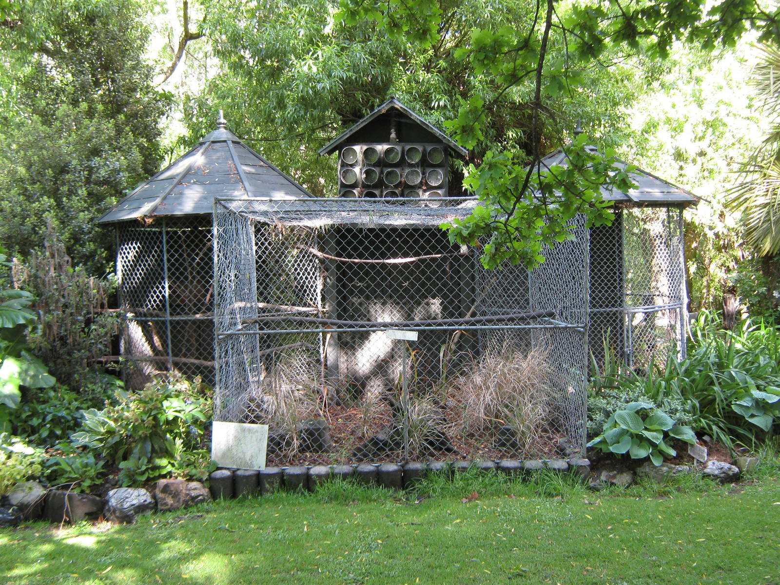 old kea aviary (now empty)