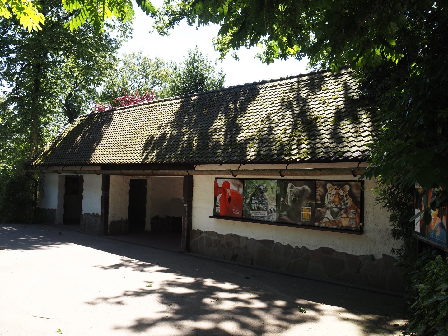Old petting zoo building, now used for education and storage, 2024-06-08