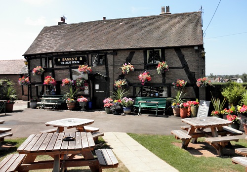 Old pub.  Midlands.  UK.