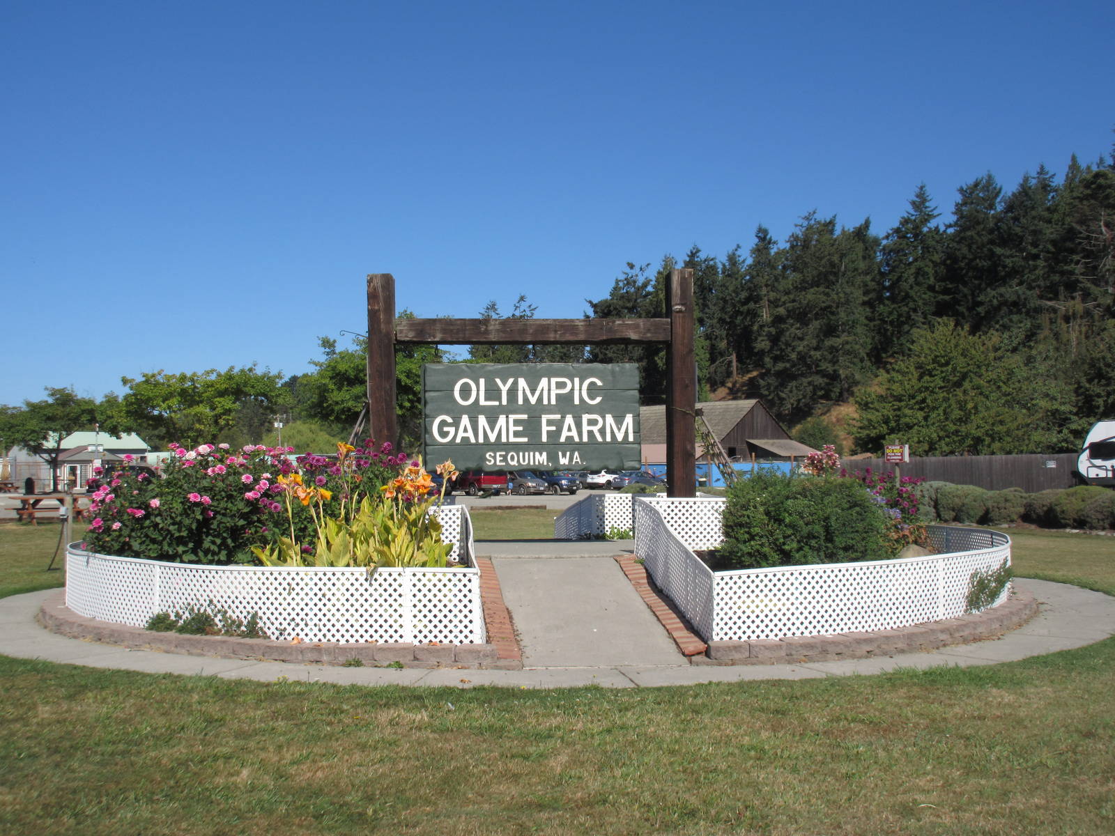 Olympic Game Farm - Entrance Sign