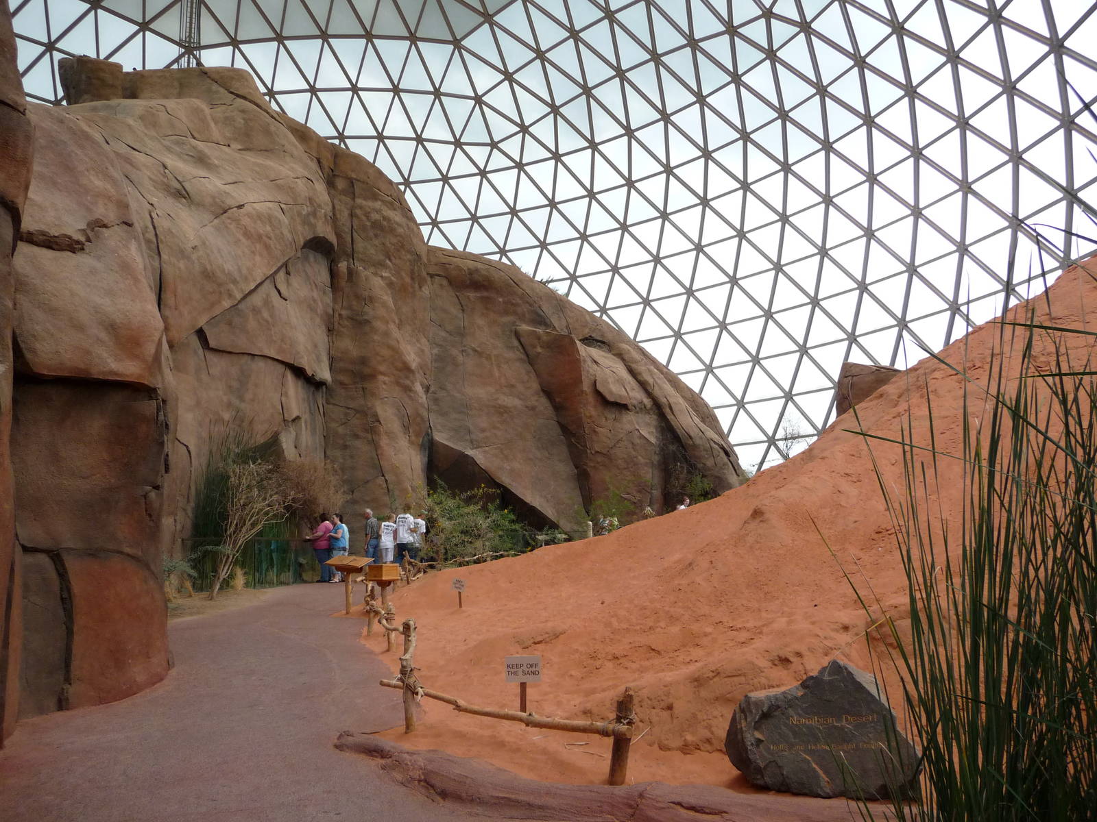 Omaha's Henry Doorly Zoo - Desert Dome