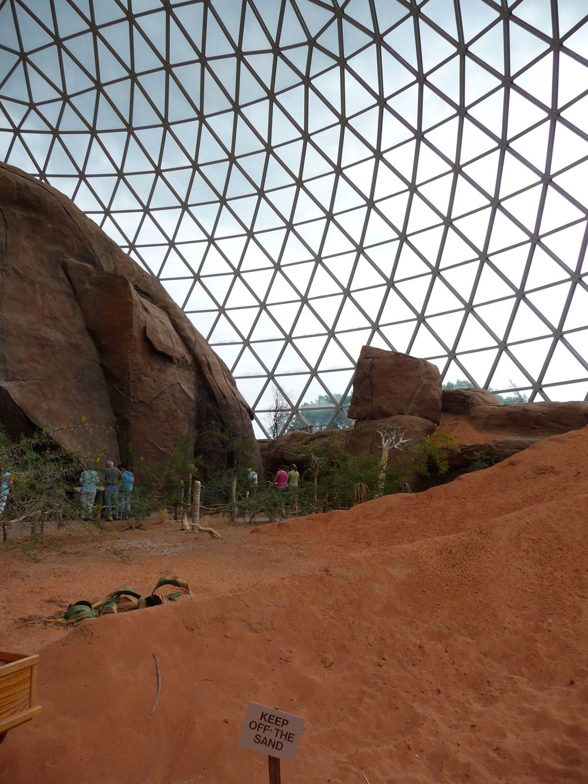 Omaha's Henry Doorly Zoo - Desert Dome