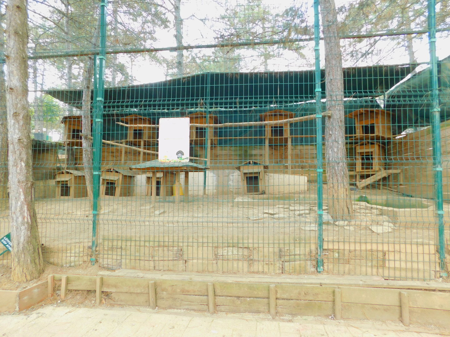 One of the many Pheasantries at Park of Istanbul