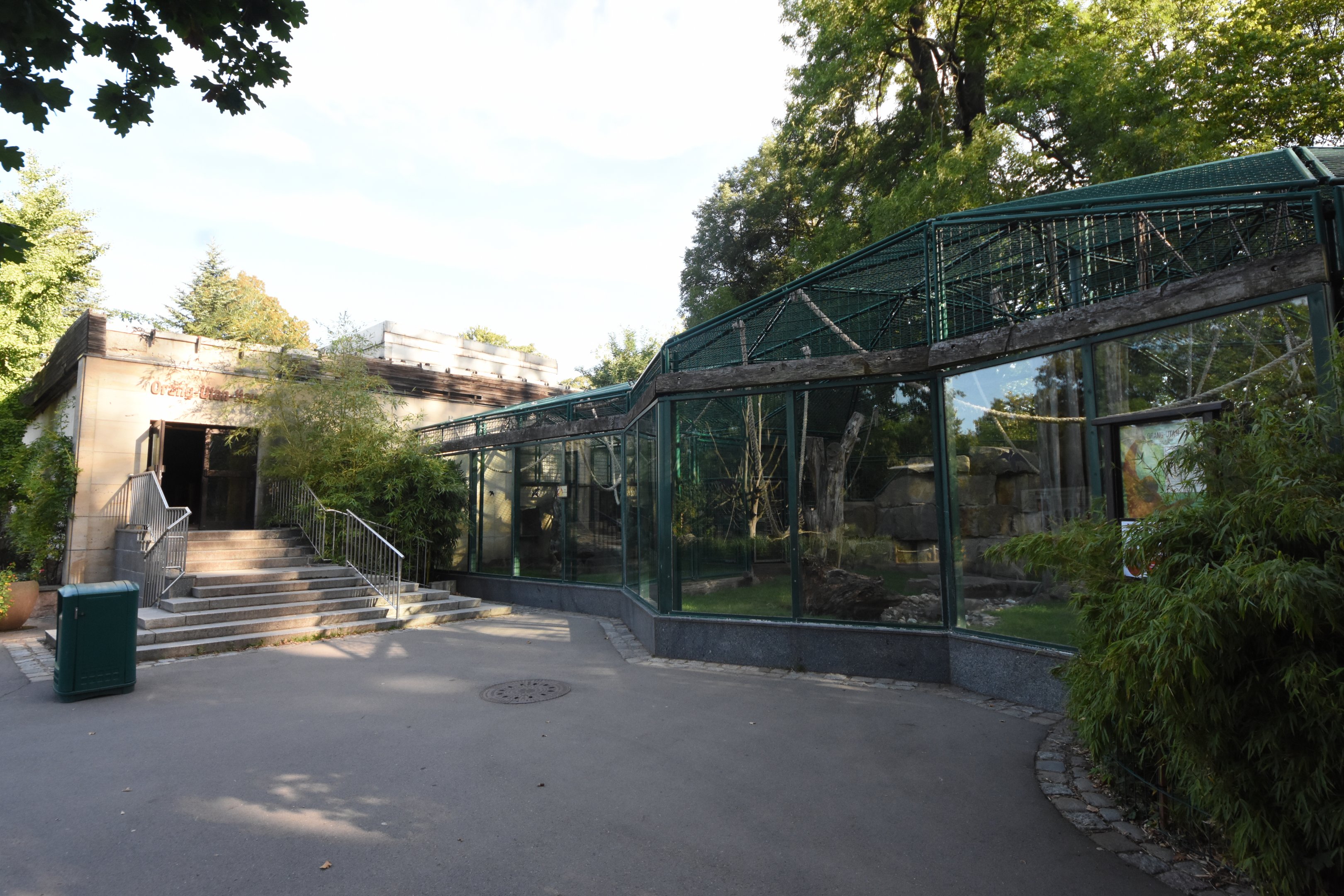 Orang utan house and outdoor cage