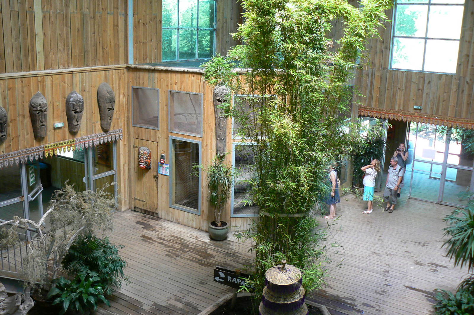 Orang-utan jungle - House general view