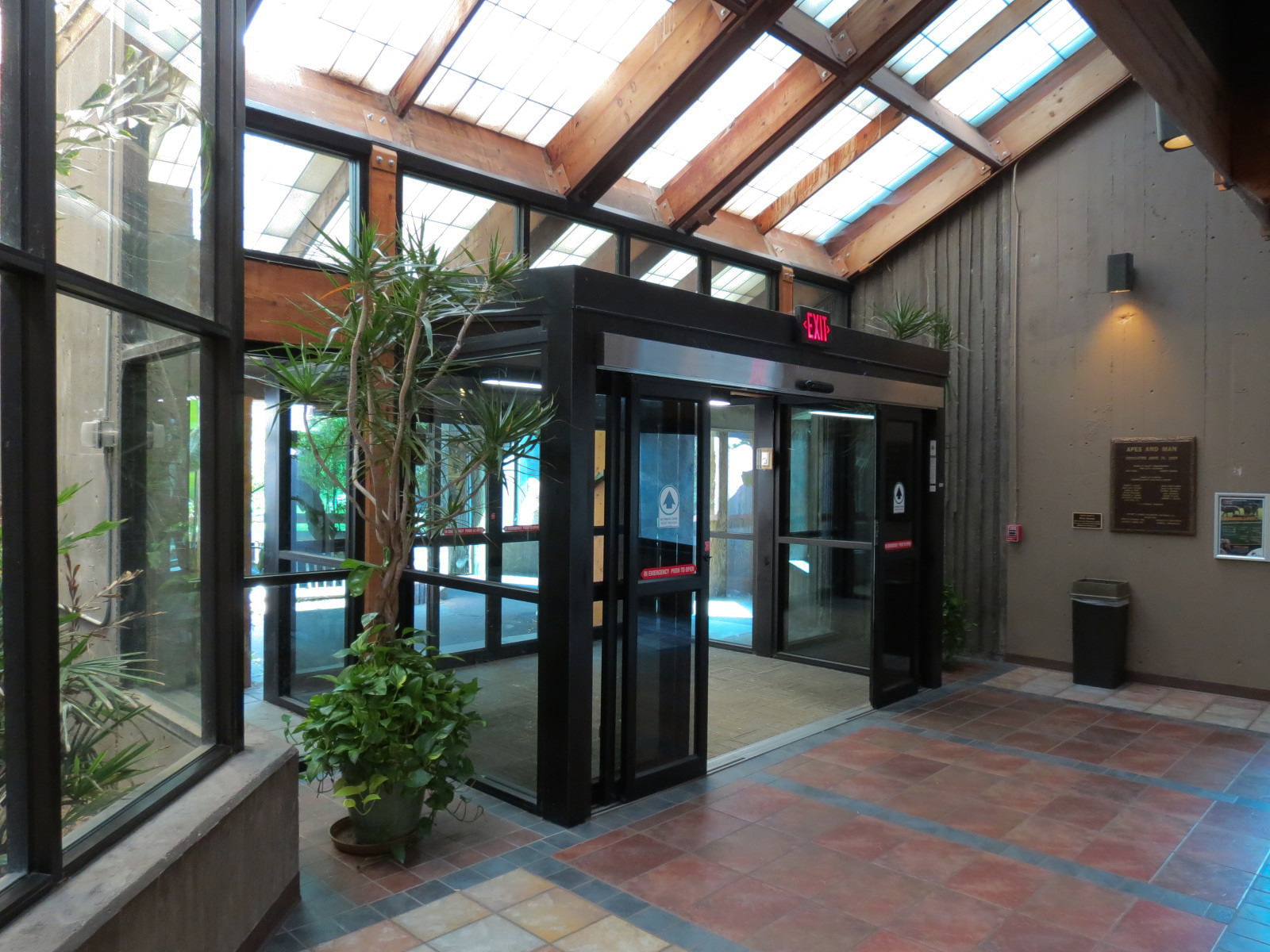 Orangutan and Chimpanzee Habitat - Indoor Viewing Entrance