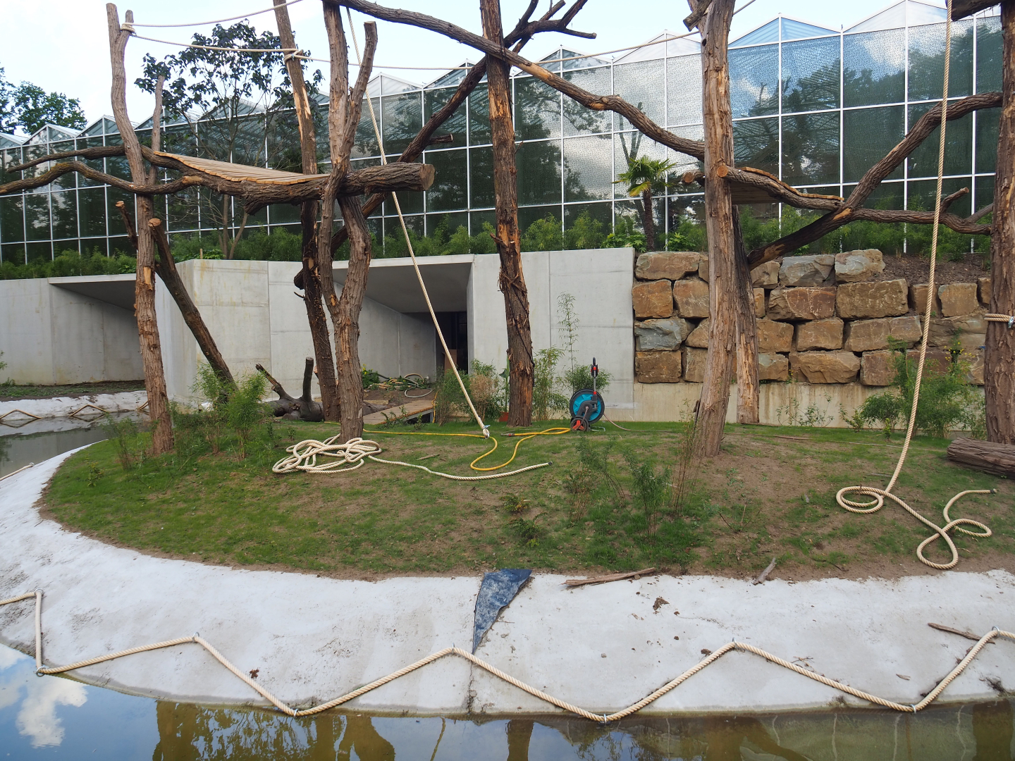 Orangutan project construction, Second smaller island, 2022-05-28