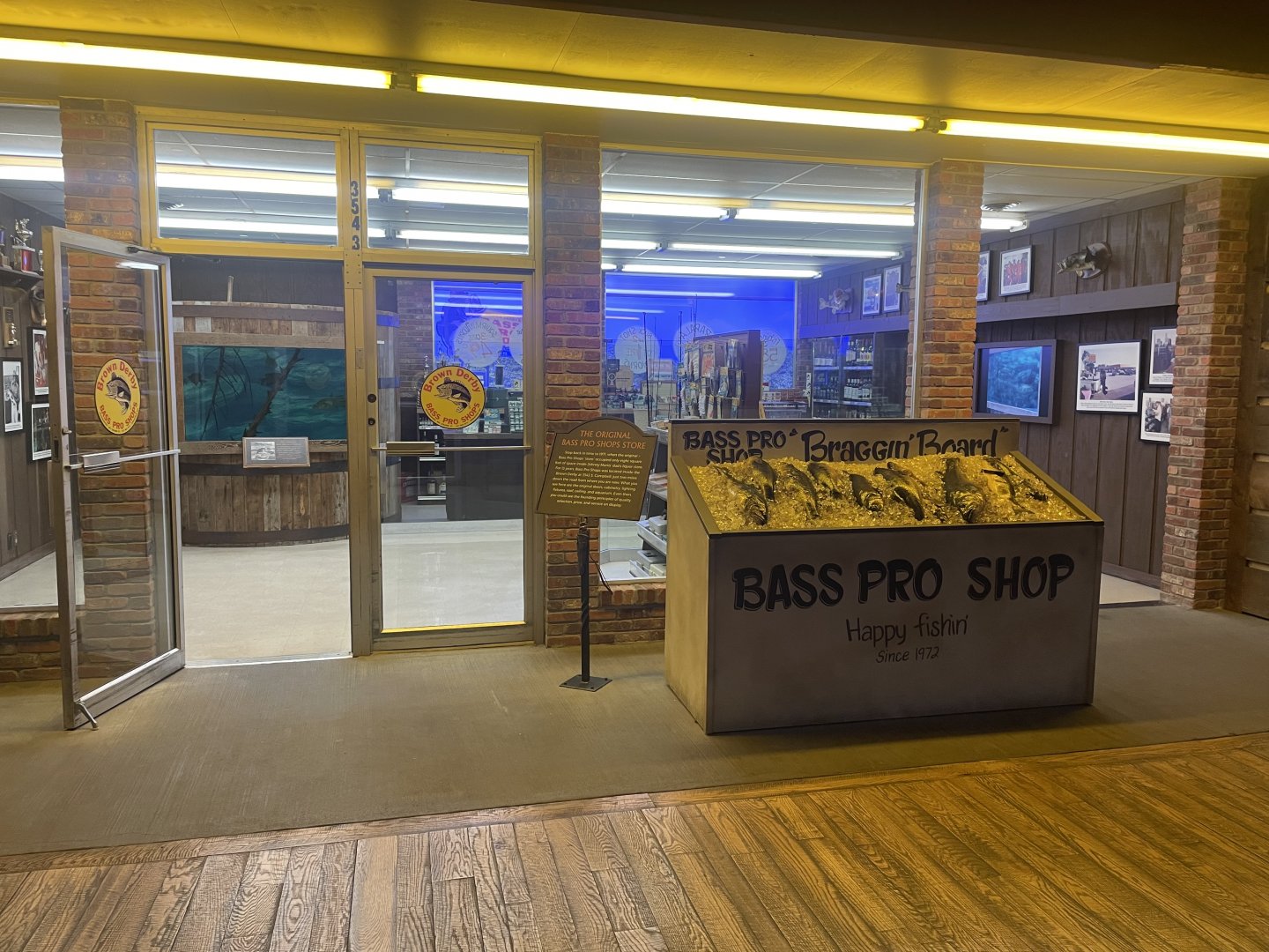 Original Bass Pro Shop Replica
