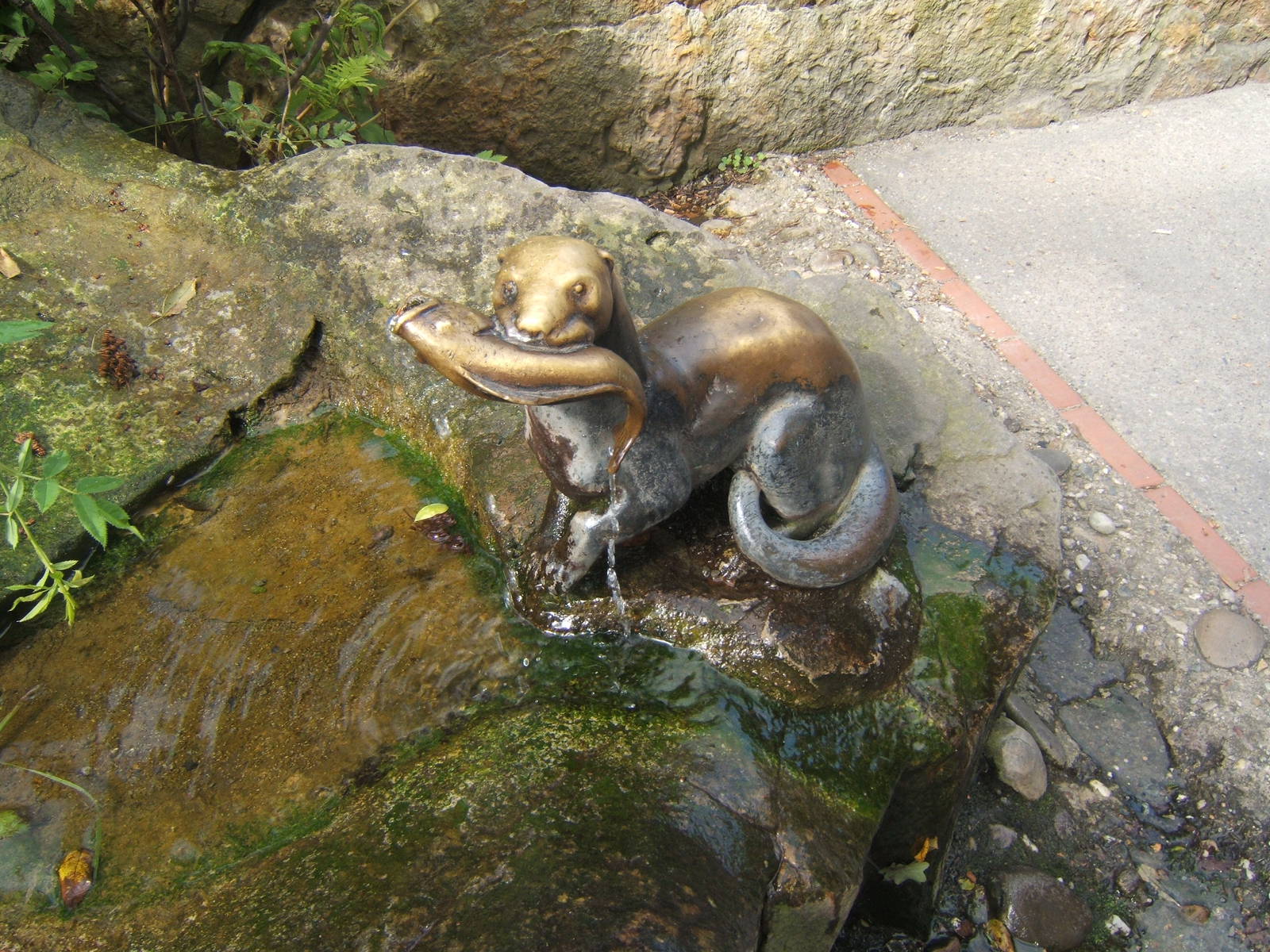 Otter Fountain