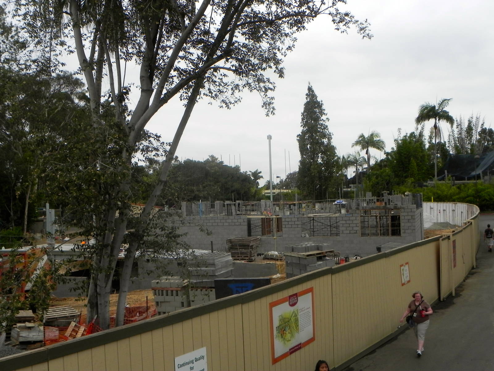 Outback construction 10/2012