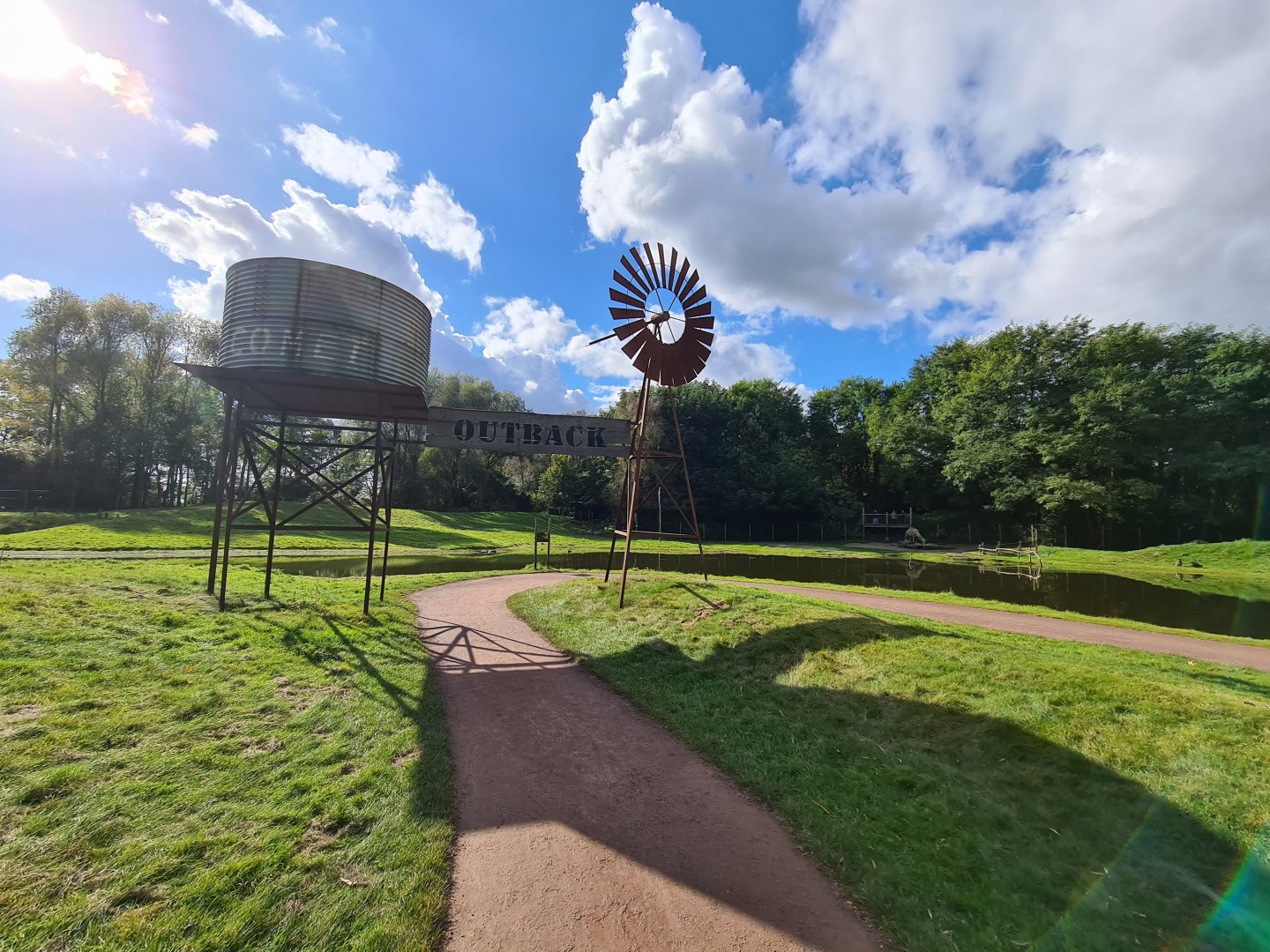 Outback walkthrough habitat