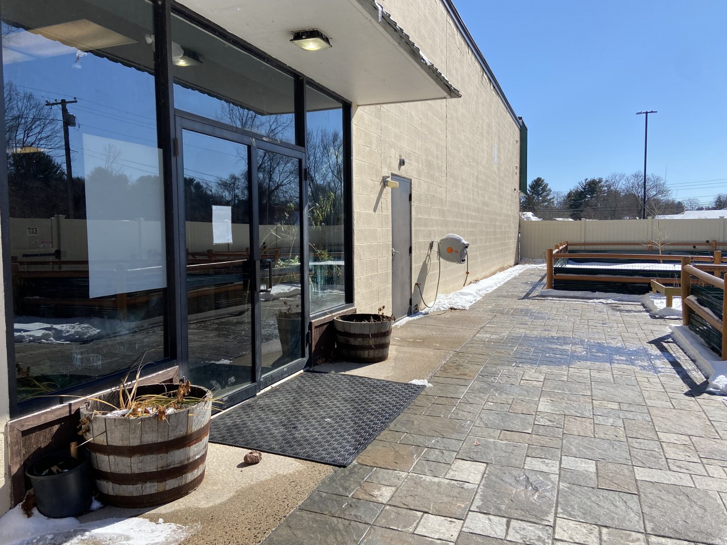 Outdoor Area and Ponds